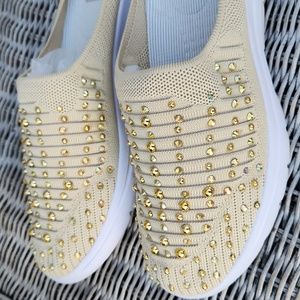 NIB! Diamond/ gold pearl mules